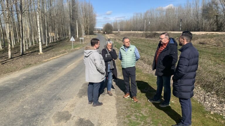 Las obras de mejora de la carretera a Nistal no se han iniciado porque los ayuntamientos de Astorga y San Justo todavía están tramitando los permisos para la disposición de los terrenos