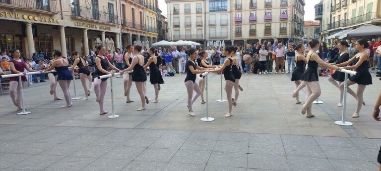 Astorga se suma a la celebración del Día Internacional de la Danza