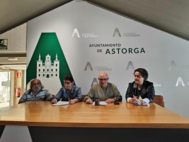 «Todos los lobos» de Gustavo González Gallego se alza con el primer premio del I Certamen de Poesía «Ars Magna Ciudad de Astorga»