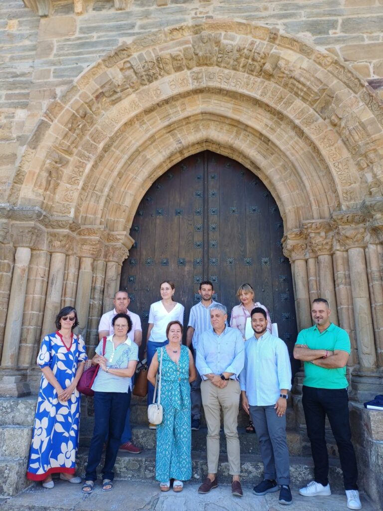 Patrimonio autoriza el traslado temporal de las esculturas de Santo Tomás Apóstol y San Judas de Astorga al Prado