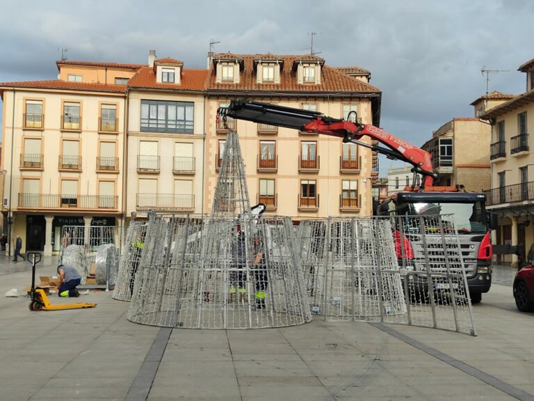 Astorga se prepara para volver a brillar esta Navidad