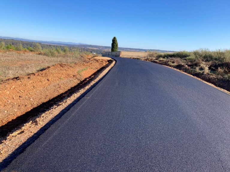 Una nueva carretera entre Astorga y Brimeda