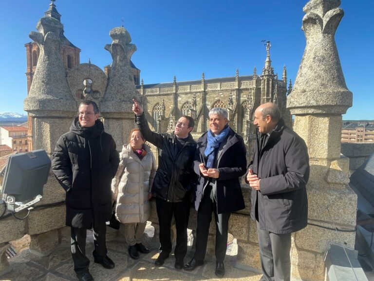 La Comisión de Patrimonio autoriza el proyecto escultórico en el entorno del Palacio Episcopal de Astorga